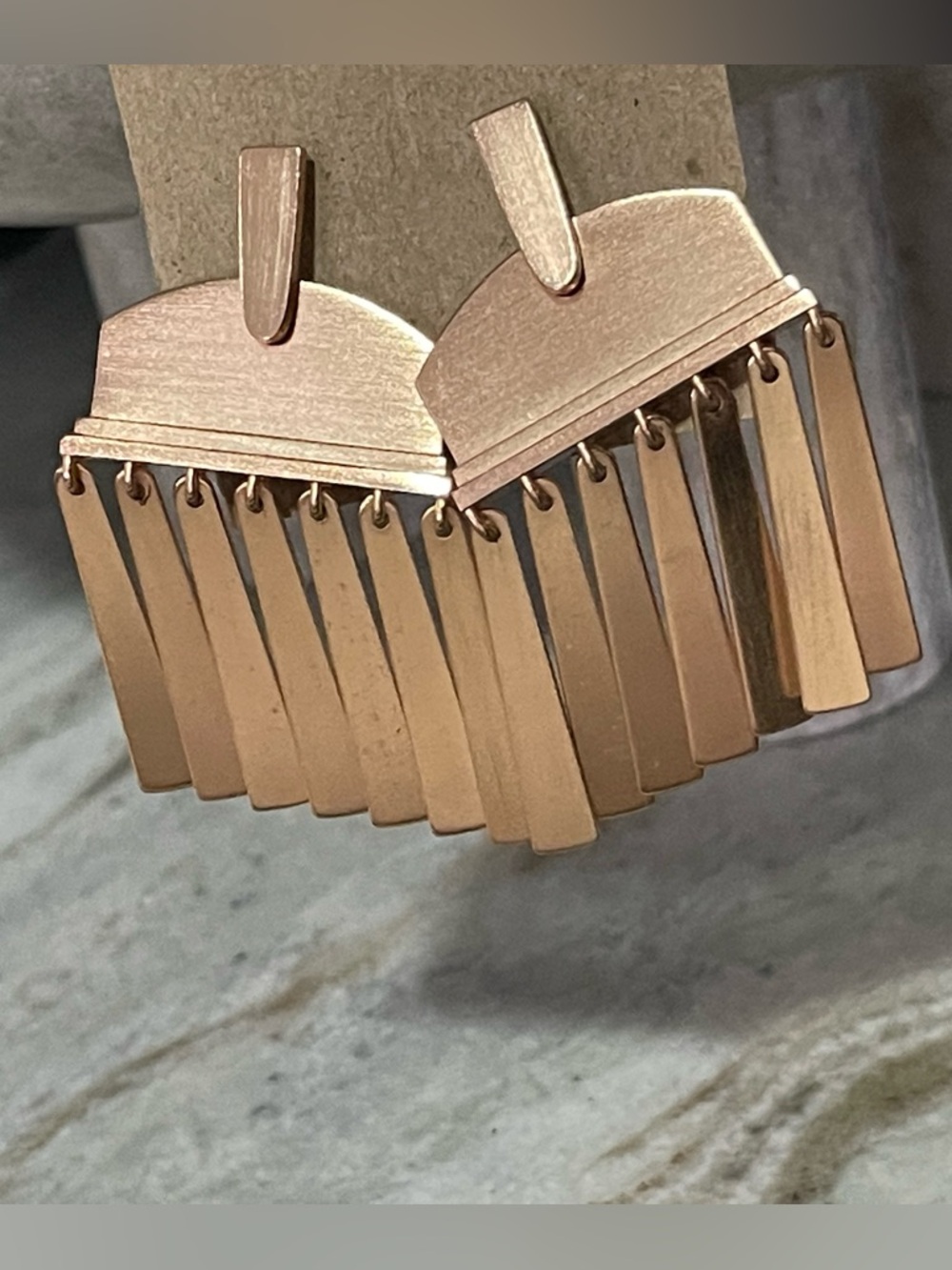 #KENDRA SCOTT *****Rose Gold Fringe Drop Earrings